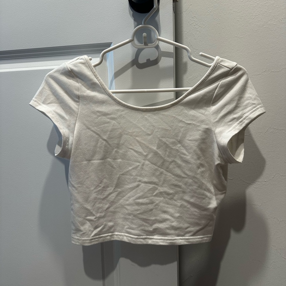 Tobi White Women's Crop Top